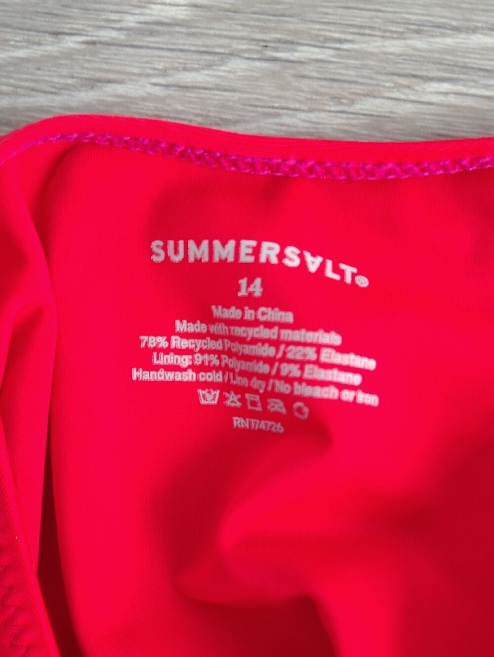 Woman Sumersalt Two-Tone Pink & Red One-Piece Swimsuit - Picture 4 of 4